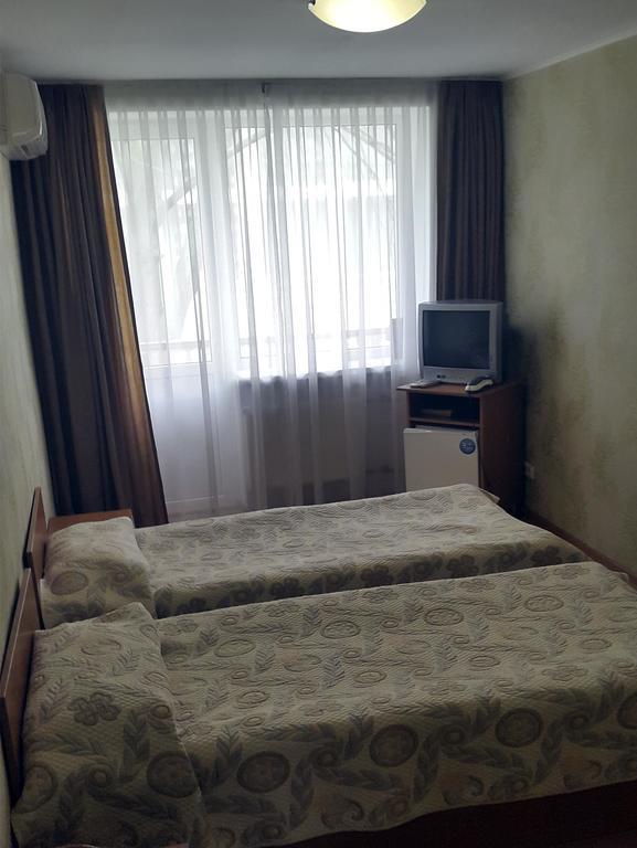 Marrion Hotel Одесса Экстерьер фото